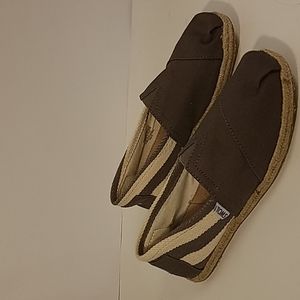 Womens Size 6.5 TOMS in Brown Khaki Canvas with Striped Detail